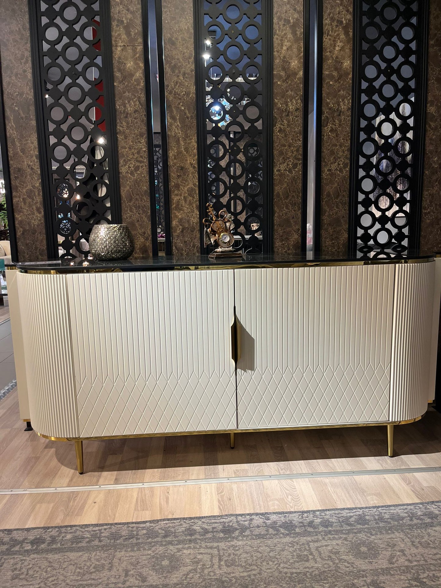 Manhattan Sideboard