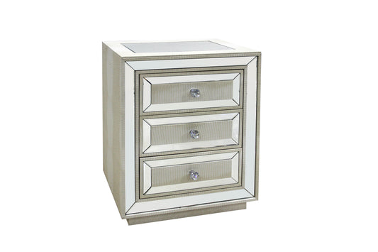 Nachttisch m.3 Schubkasten PE-1E005