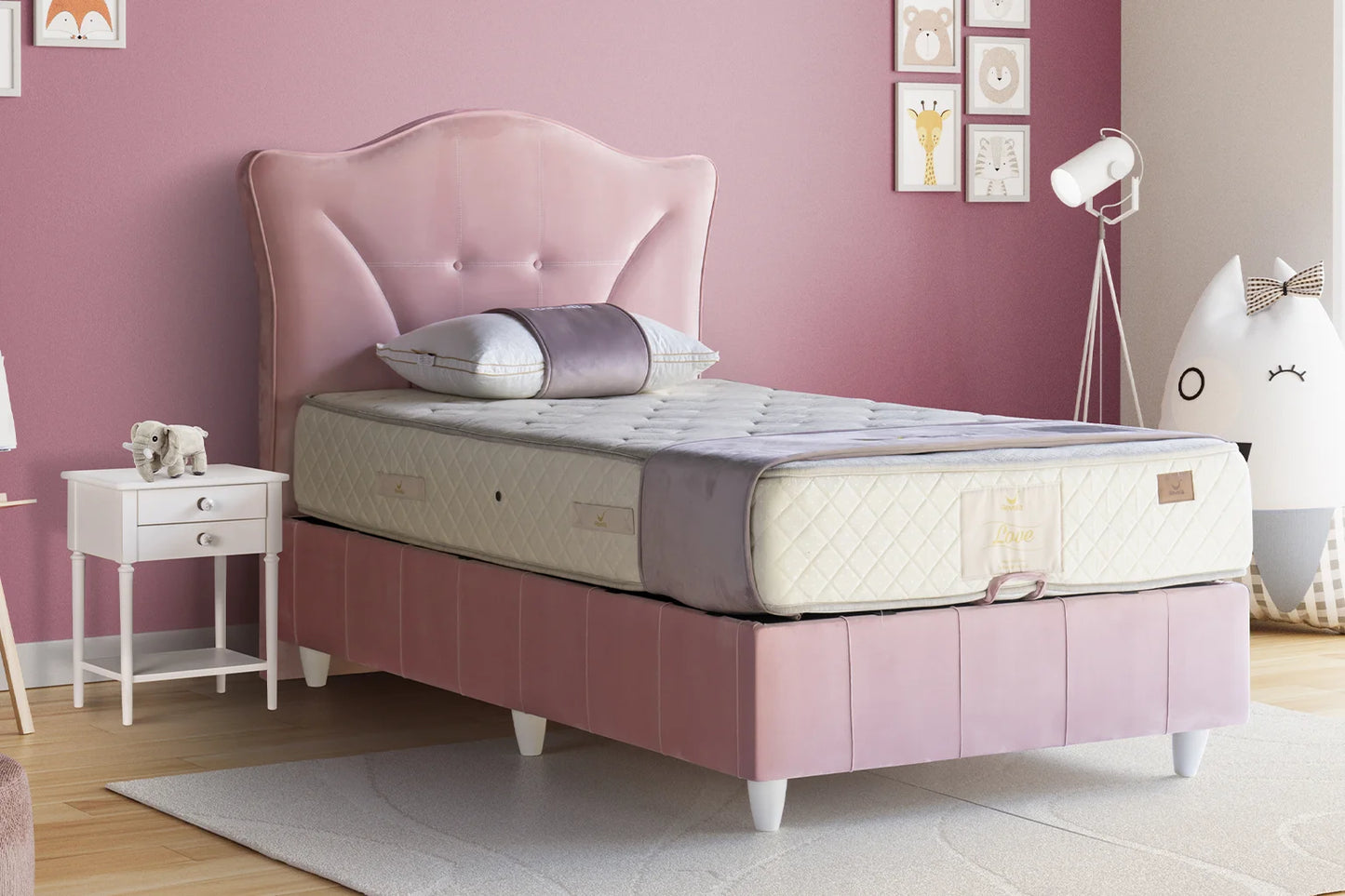 Kinderbett Love – Charmantes Stepp-Design & Orthopädische Matratze