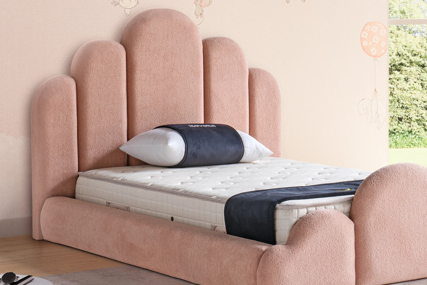 Kinderbett Aria – Bodennahes Design & Orthopädische Matratze