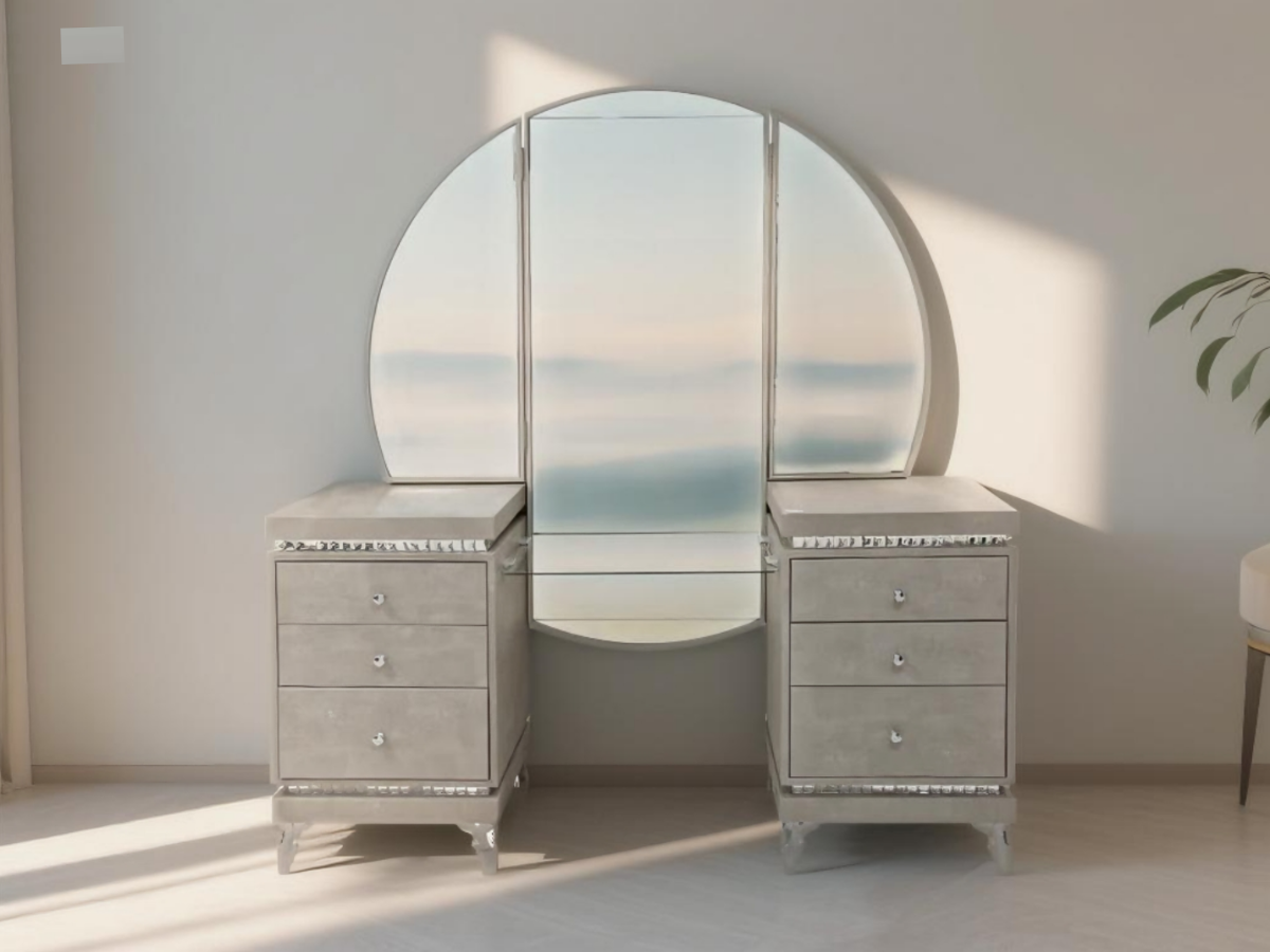 Frisierkommode mit Kunstlederbezug