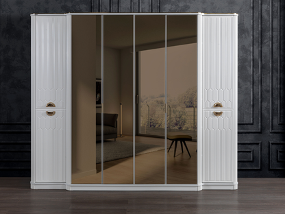 Istanbul Kleiderschrank