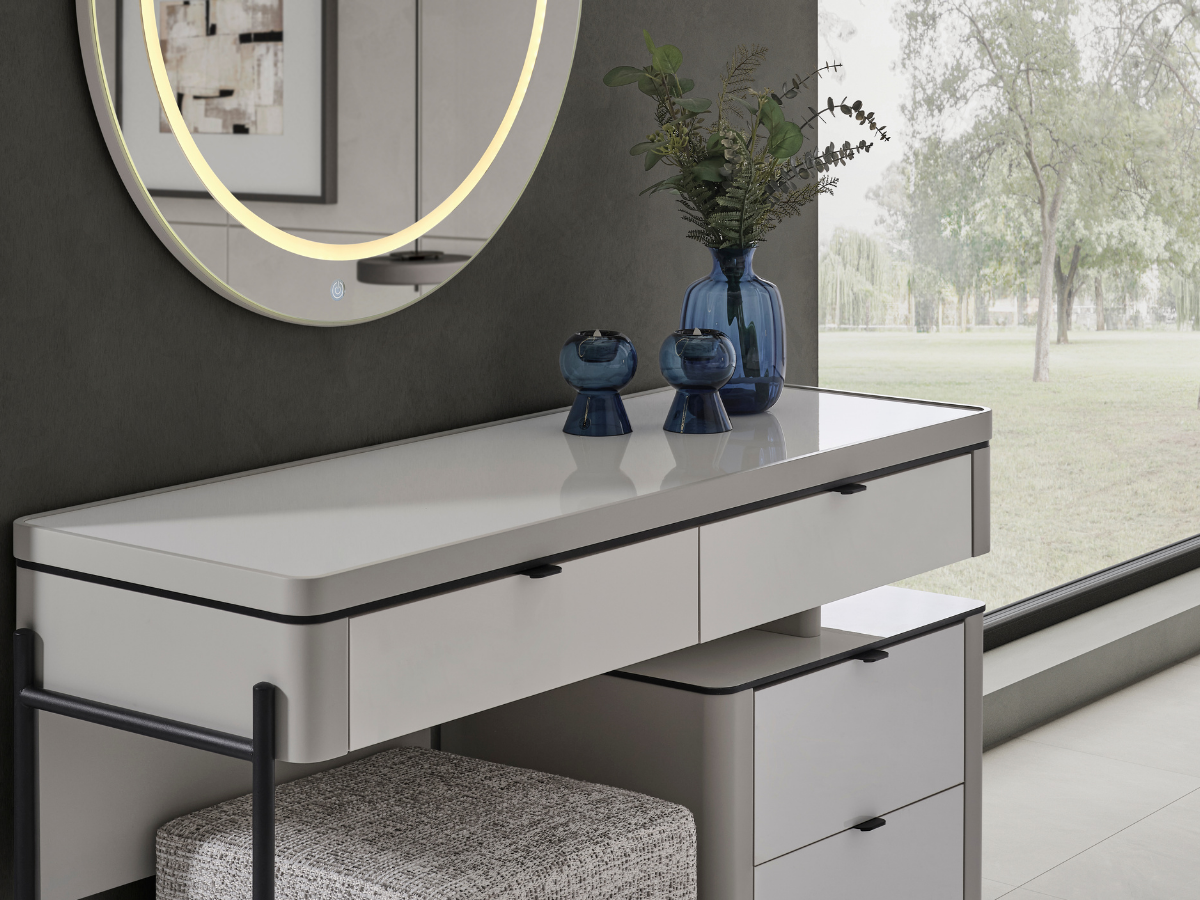 Mocha Schminkkommode mit Spiegel