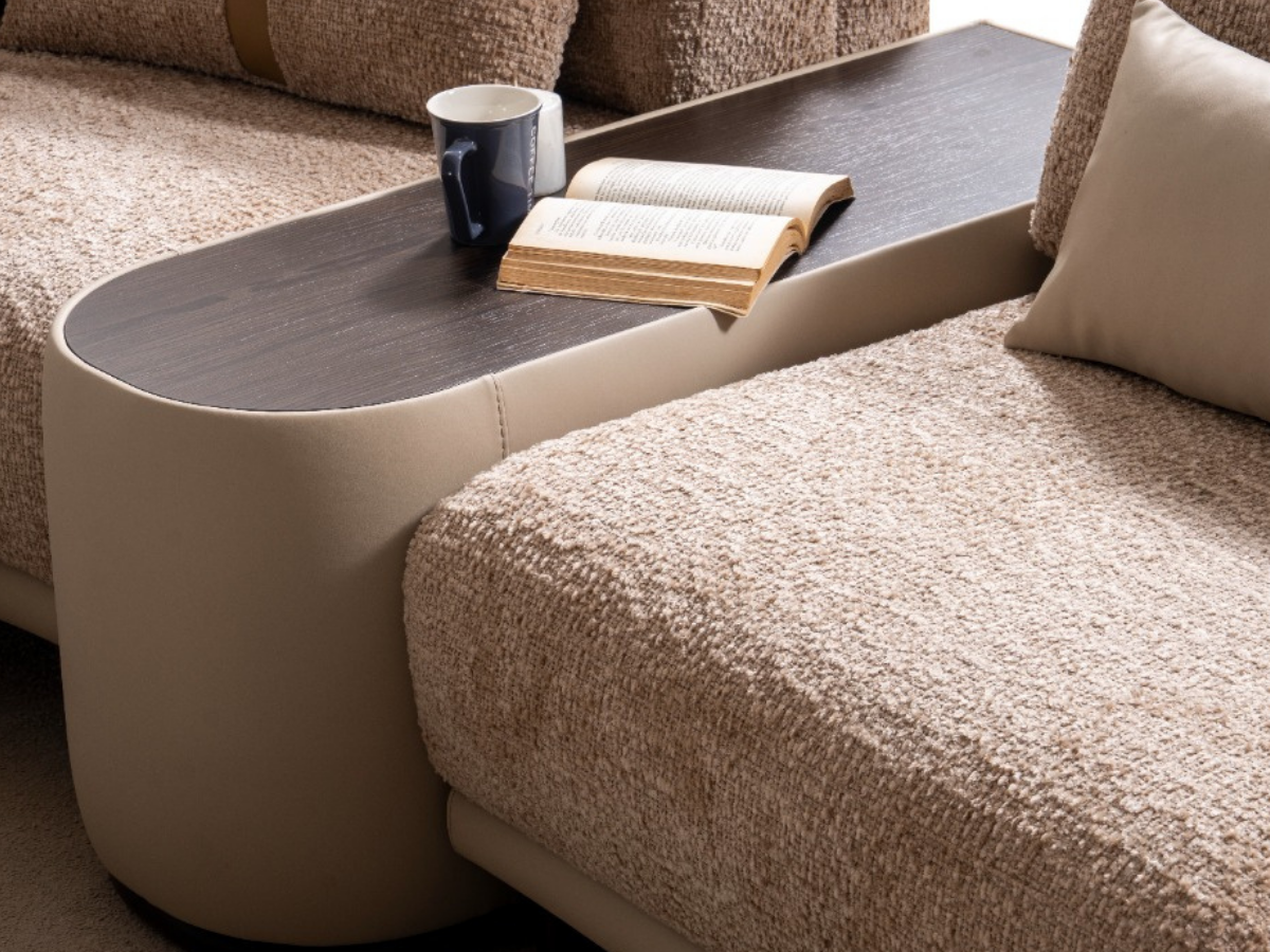 Patek Ecksofa-Ablagetisch