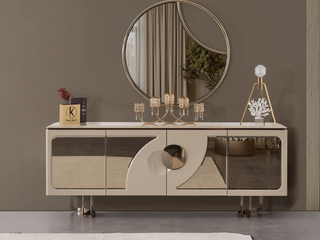 Gucci Sideboard mit Spiegel