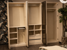 Inci Kleiderschrank