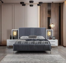 Melis Bett mit Bettkasten