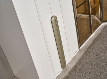 Viola Kleiderschrank