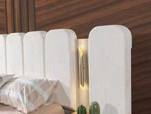 Eylül Bett mit Bettkasten