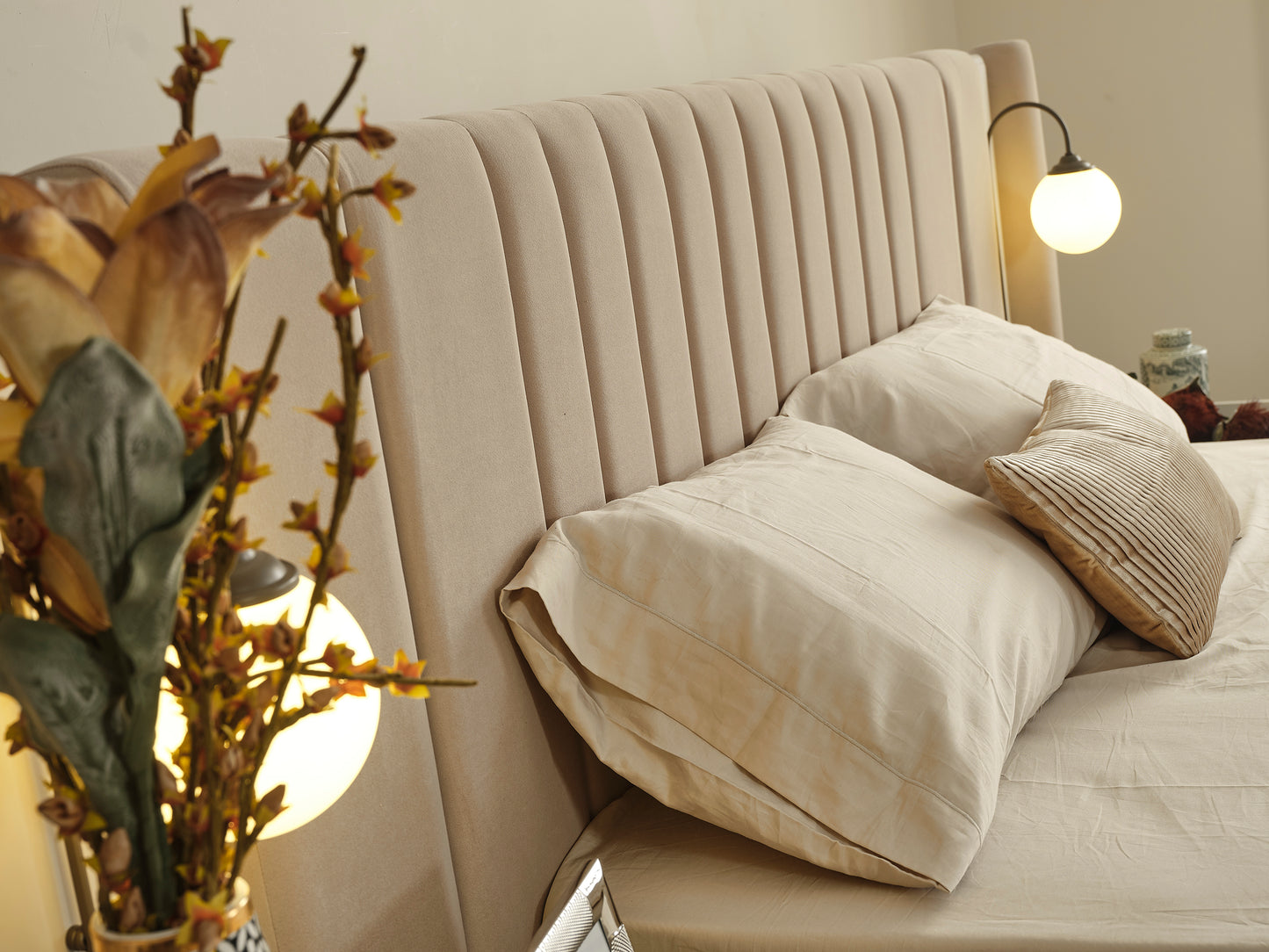 Truva Bett mit Bettkasten 160x200 cm