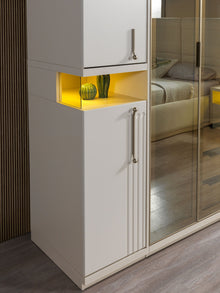 Vizon Kleiderschrank